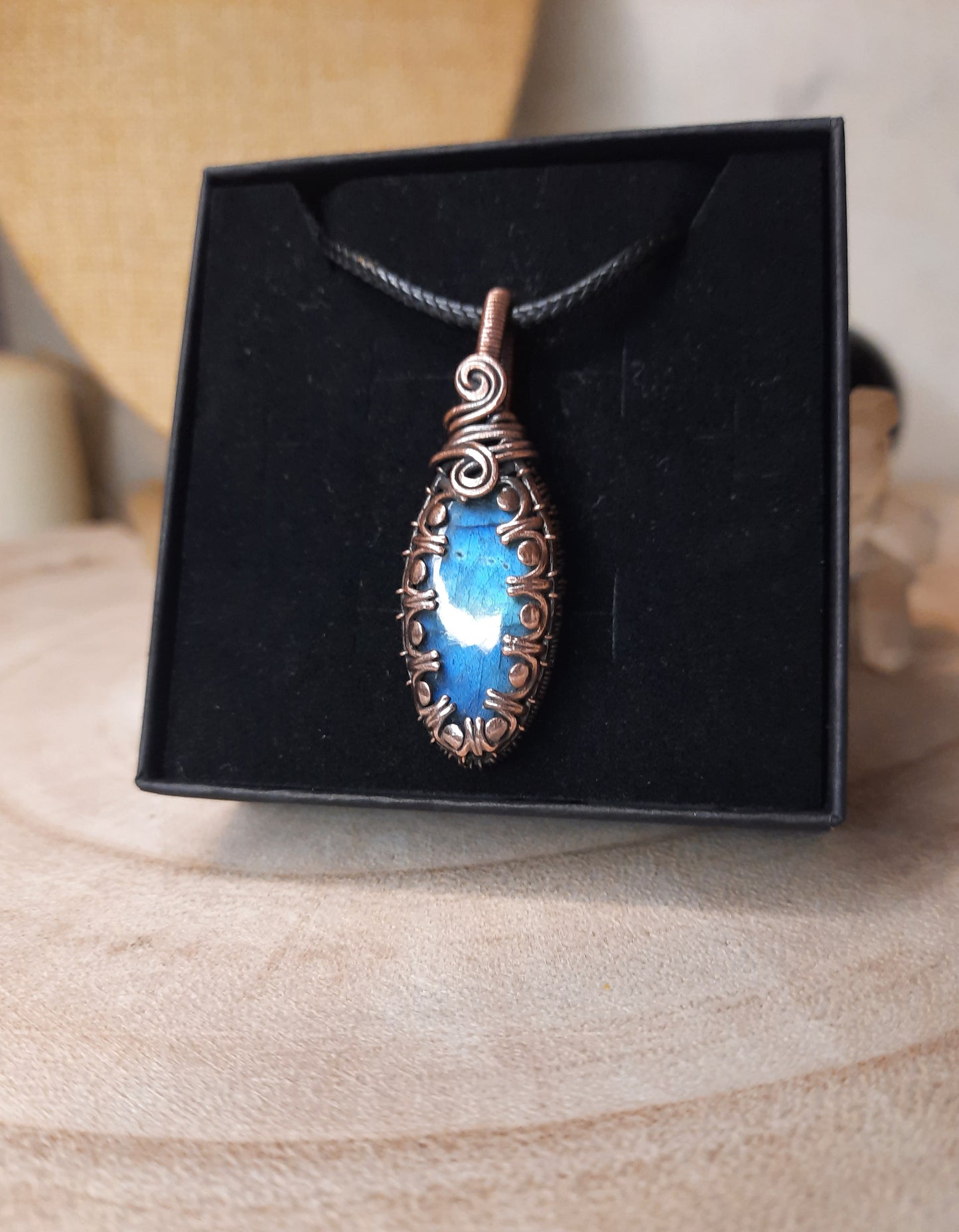 Mystic Glow | Labradorite Copper Pendant